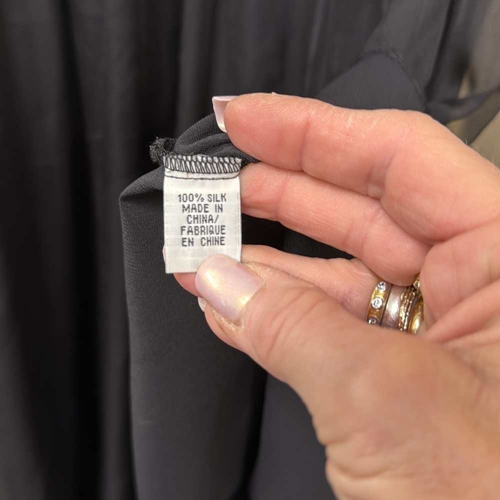 Vintage Chloe Black Silk Chiffon Layered Short Sleeve Dress Size Small - Picture 3 of 9